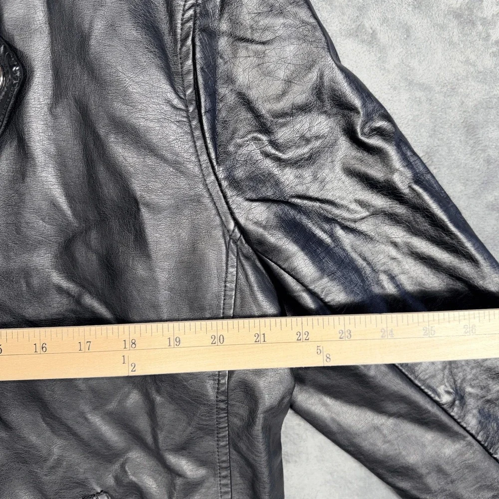 Charlotte‎ Russe Womens Faux Leather Moto Jacket Black Floral - Picture 5 of 7